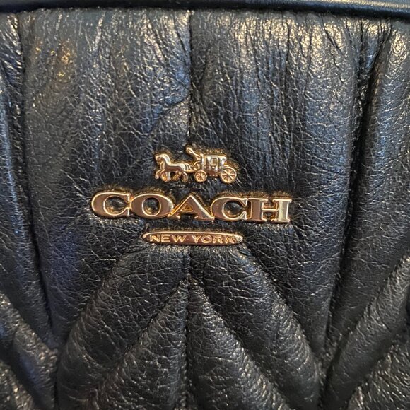 Coach Handbag - Picture 8 of 13